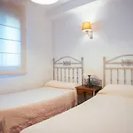 Araucaria By Fontanilla Del Mar Holidays * 加的斯